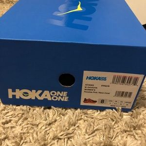 Hoka one one